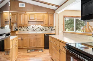 905 9th Ave NW, Waseca, MN 56093 - Photo 10