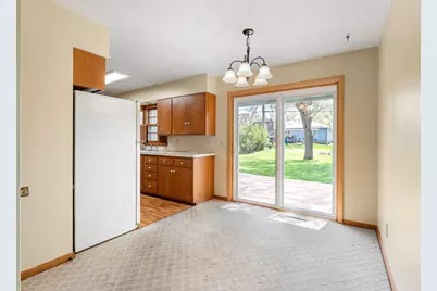 555 14th Street NE, Owatonna, MN 55060 - Photo 6