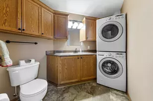 2406 4th St NE, Waseca, MN 56093 - Photo 28