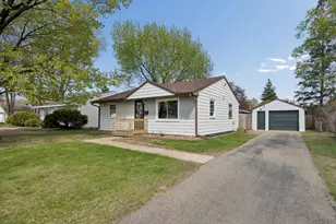 5322 53rd Ave N, Crystal, MN 55429 - Photo 2