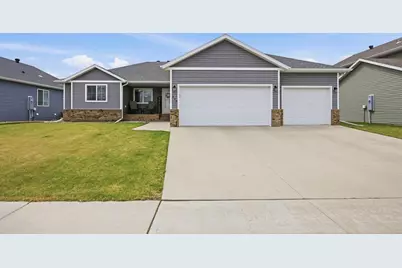 219 6th Street E, Horace, ND 58047 - Photo 1