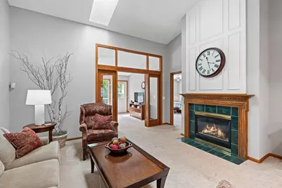 9052 Terra Verde Trail, Eden Prairie, MN 55347 - Photo 4