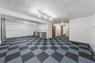 168 10th St SE, Wells, MN 56097 - Photo 24