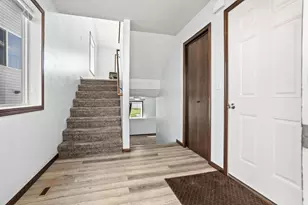 5926 56th Ave S, Fargo, ND 58104 - Photo 2