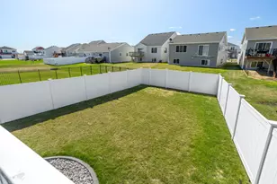 5926 56th Ave S, Fargo, ND 58104 - Photo 14