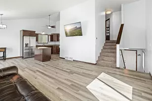 5926 56th Ave S, Fargo, ND 58104 - Photo 6