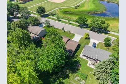 835 Harrington Street SW, Hutchinson, MN 55350 - Photo 52