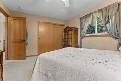 835 Harrington Street SW, Hutchinson, MN 55350 - Photo 20