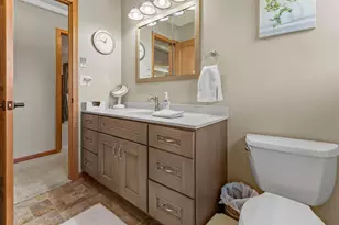 835 Harrington St SW, Hutchinson, MN 55350 - Photo 18