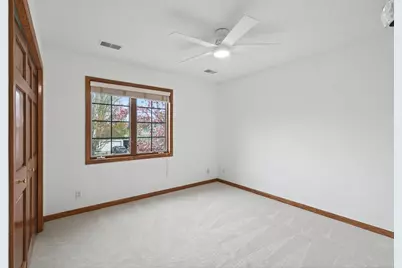 10447 Raleigh Road, Woodbury, MN 55129 - Photo 32