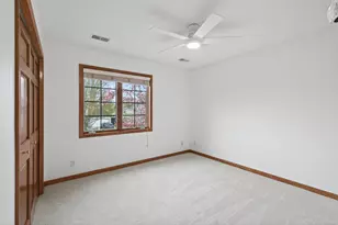 10447 Raleigh Rd, Woodbury, MN 55129 - Photo 32