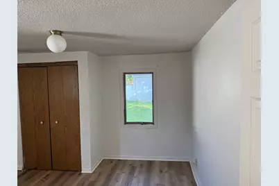 410 Lynd Street, Marshall, MN 56258 - Photo 16