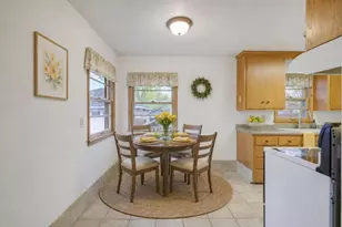 9112 Dupont Ave S, Bloomington, MN 55420 - Photo 4