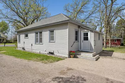621 Hazel Avenue E, Kimball, MN 55353 - Photo 2