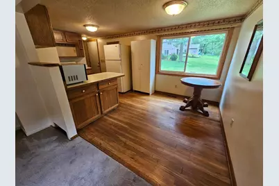 635 Park Avenue, New Richmond, WI 54017 - Photo 8