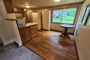 635 Park Ave, New Richmond, WI 54017 - Photo 8