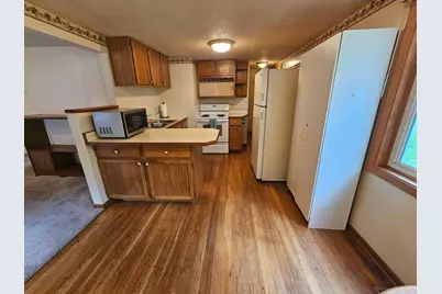 635 Park Avenue, New Richmond, WI 54017 - Photo 4