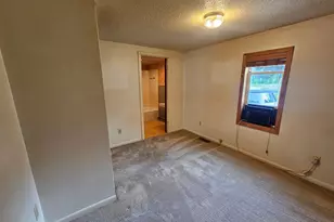 635 Park Ave, New Richmond, WI 54017 - Photo 6