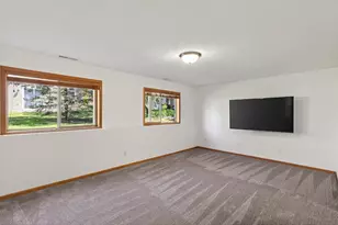 8405 Cedarview Cir, Savage, MN 55378 - Photo 12
