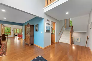 5498 Maple Ridge Ct, Hopkins, MN 55343 - Photo 4