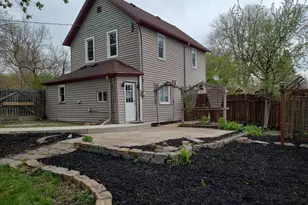 340 1st St N, Winsted, MN 55395 - Photo 16