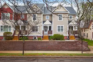 2407 16th Ave S, Minneapolis, MN 55404 - Photo 2