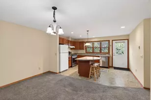 2407 16th Ave S, Minneapolis, MN 55404 - Photo 10