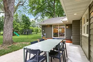 2030 Ordway St, Golden Valley, MN 55422 - Photo 16