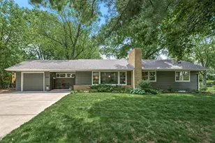 2030 Ordway St, Golden Valley, MN 55422 - Photo 46