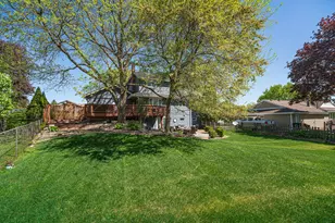 613 Chicago Dr, Burnsville, MN 55306 - Photo 42