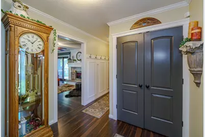 613 Chicago Drive, Burnsville, MN 55306 - Photo 6
