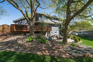 613 Chicago Dr, Burnsville, MN 55306 - Photo 40