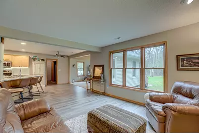 15 Baillon Lane, Saint Mary's Point, MN 55043 - Photo 10