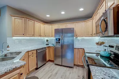 15 Baillon Lane, Saint Mary's Point, MN 55043 - Photo 6