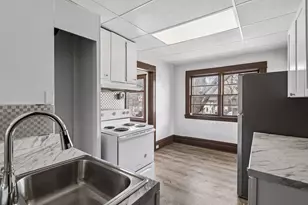 2326 Bryant Ave N, Minneapolis, MN 55411 - Photo 14