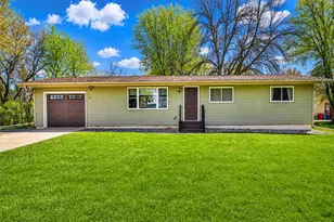 301 5th Ave NE, Blooming Prairie, MN 55917 - Photo 2
