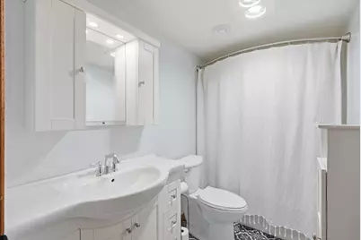 269 E Sunset Lane, Ellsworth, WI 54011 - Photo 18