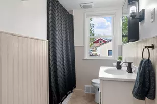 1809 Hyacinth Ave E, Saint Paul, MN 55119 - Photo 16