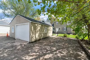 1809 Hyacinth Ave E, Saint Paul, MN 55119 - Photo 34