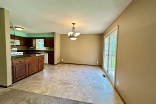 7779 Meadowview Trail, Lino Lakes, MN 55014 - Photo 8