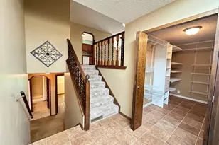 7779 Meadowview Trail, Lino Lakes, MN 55014 - Photo 4