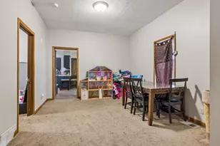 651 Mackubin St, Saint Paul, MN 55103 - Photo 12