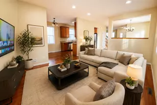 10165 Indigo Dr, Eden Prairie, MN 55347 - Photo 2