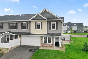 21612 Magnolia Wy, Farmington, MN 55024 - Photo 2