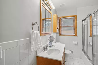 629 Saratoga Street S, Saint Paul, MN 55116 - Photo 20
