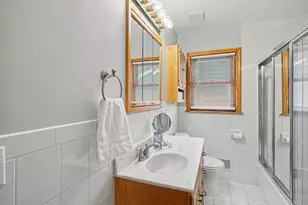 629 Saratoga Street S, Saint Paul, MN 55116 - Photo 20
