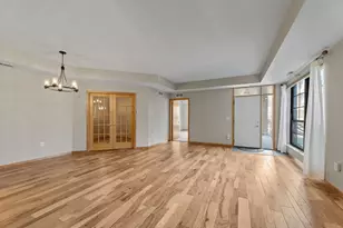 825 Berry St, Saint Paul, MN 55114 - Photo 4