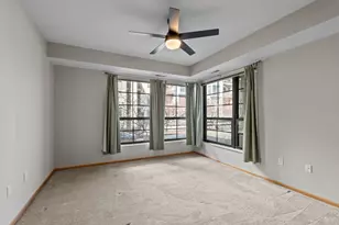 825 Berry St, Saint Paul, MN 55114 - Photo 24