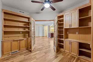 825 Berry St, Saint Paul, MN 55114 - Photo 22