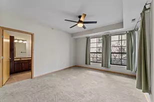 825 Berry St, Saint Paul, MN 55114 - Photo 26